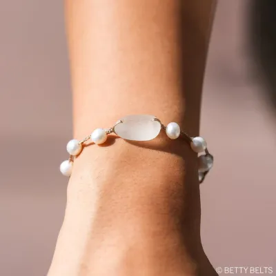 Malia Pearls & Sea Glass Bracelet Malia Pearls & Sea Glass Bracelet