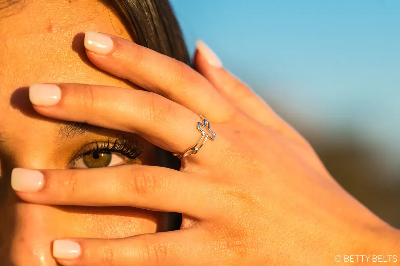 Infinity Collection CROSS Ring