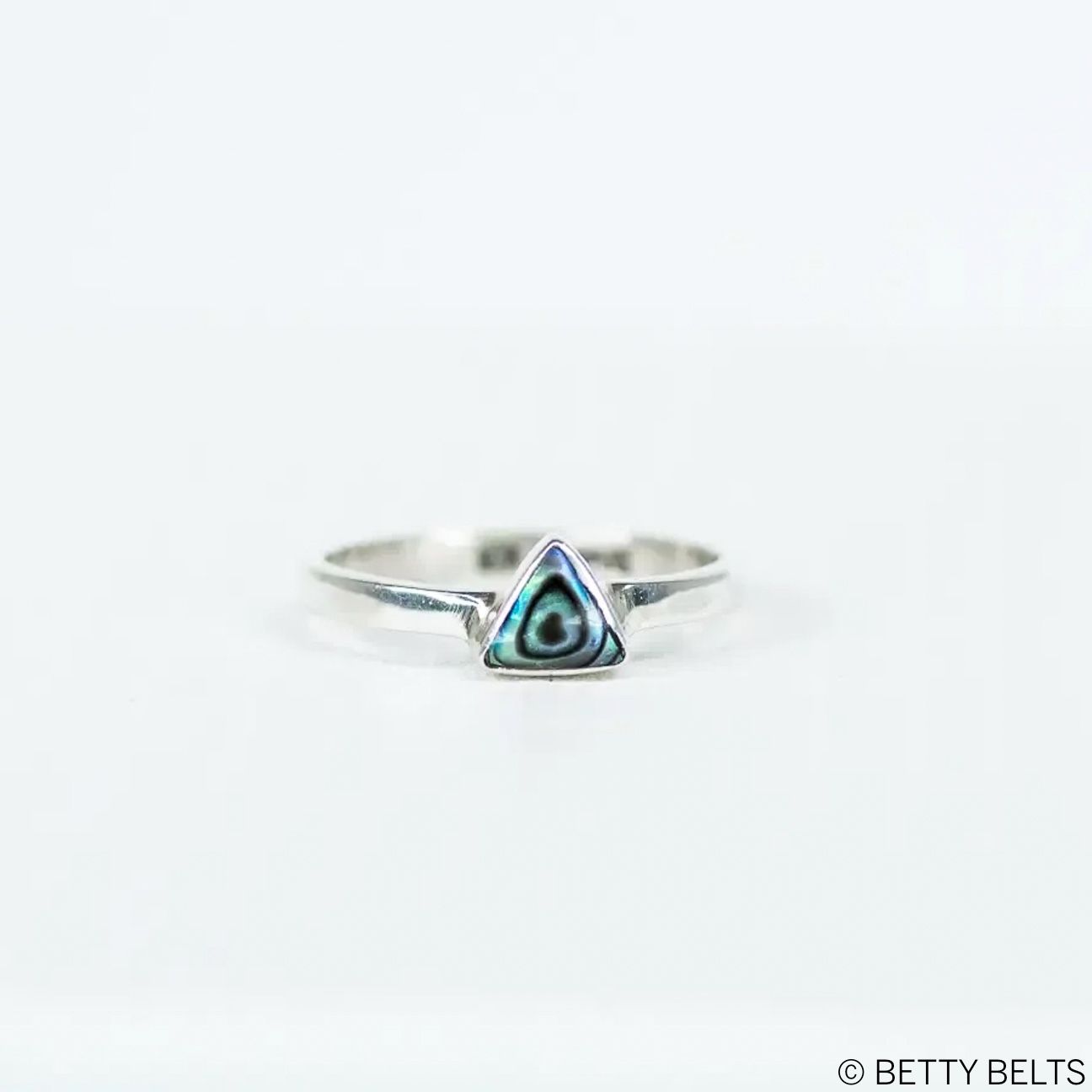 ALICIA Shell Ring