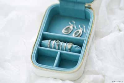 White Slim Jewelry Travel Case