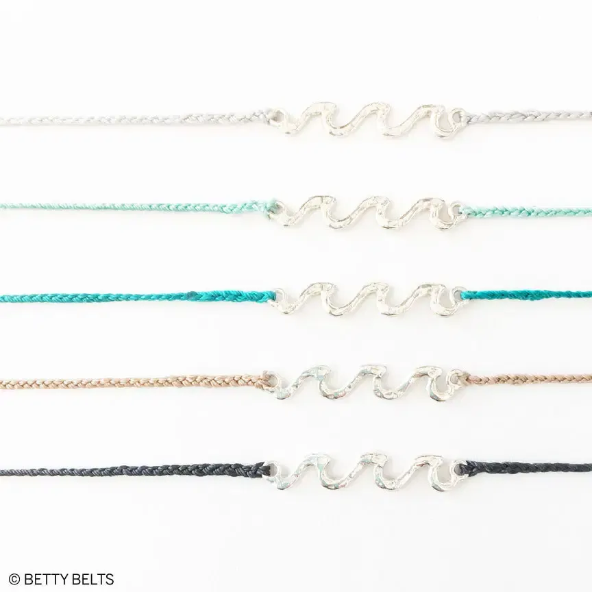 HUI HUI Wave Necklace