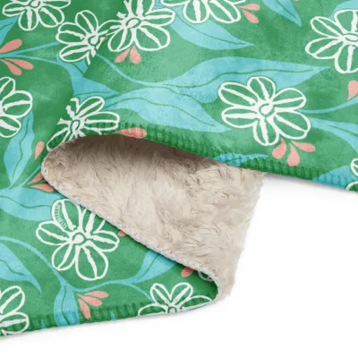 Betty Kelpy Sherpa blanket in FOREST (made-to-order)