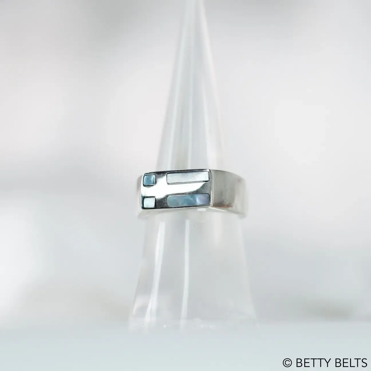 Ephesians 6:10 Cross Shell Ring