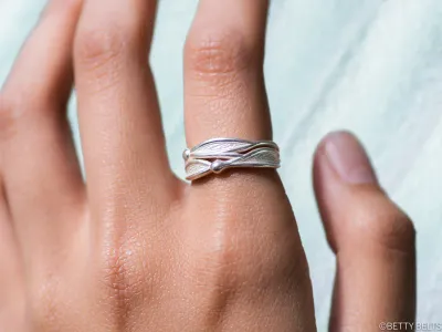 Wavy Kelp Ring