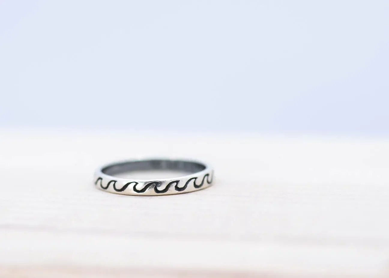 Olas Wave Ring