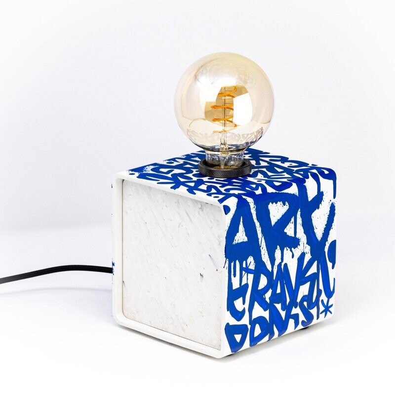 kiu Lampe CUBE 150 par Denis Meyers 12/30