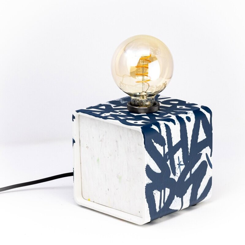 kiu Lampe CUBE 150 par Denis Meyers 21/30