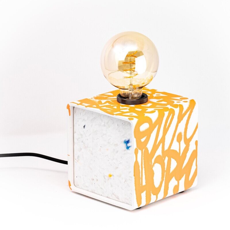 kiu Lampe CUBE 150 par Denis Meyers 19/30