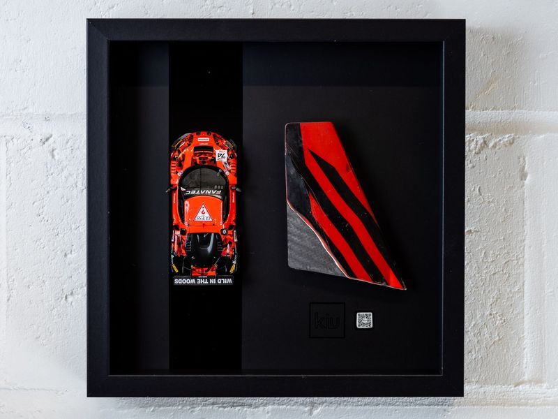 Cadre FERRARI 296_74_03