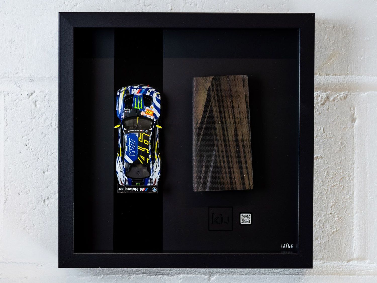 Cadre BMW M4-24_46_12 Cadre BMW M4-24_46_12