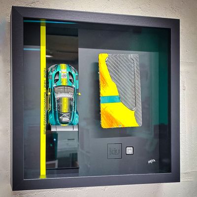 Cadre Aston Martin #007_08