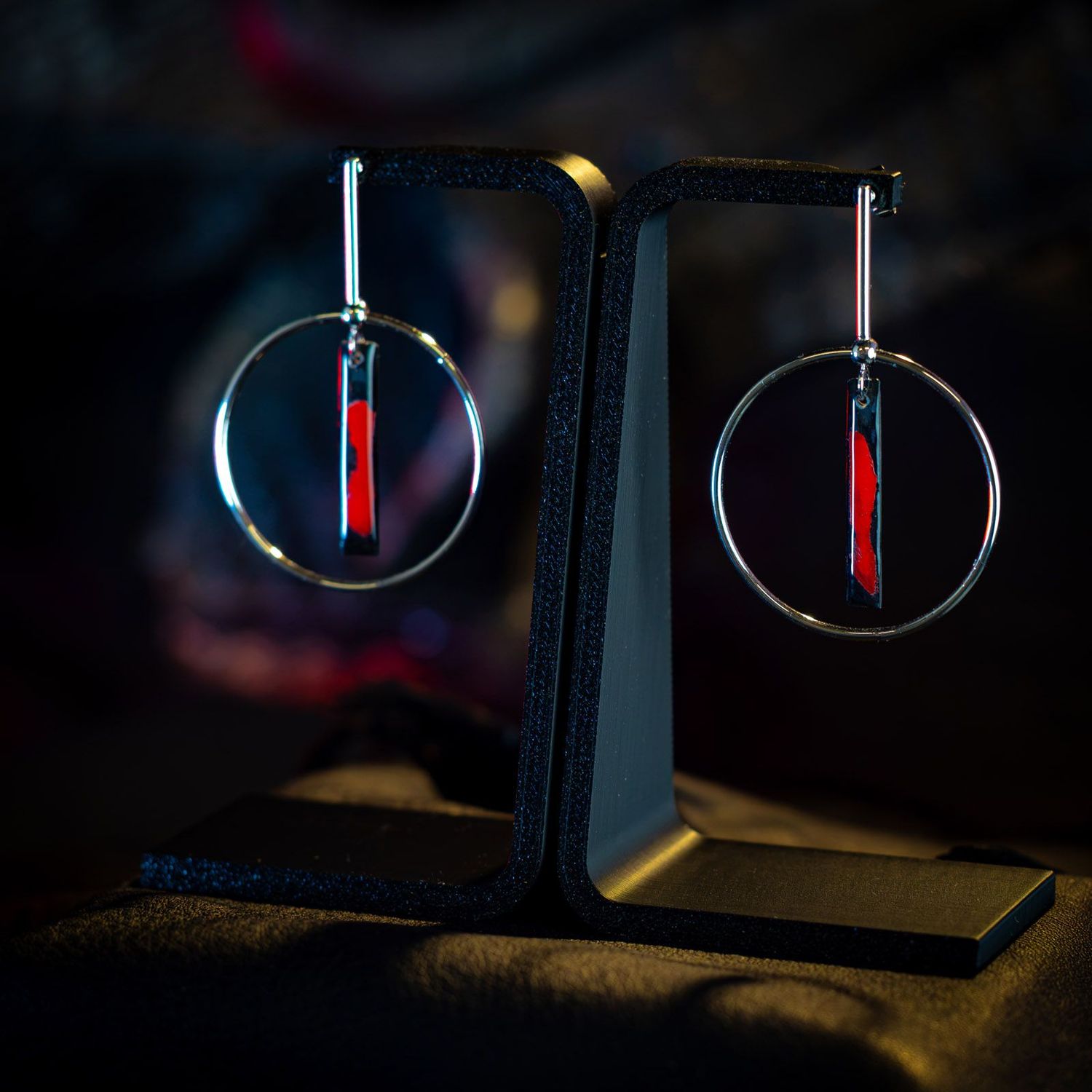 Boucles d'oreilles Carbone/Inox Ferrari© 499P #50 (2023) Boucles d'oreilles Carbone/Inox Ferrari© 499P #50 (2023)