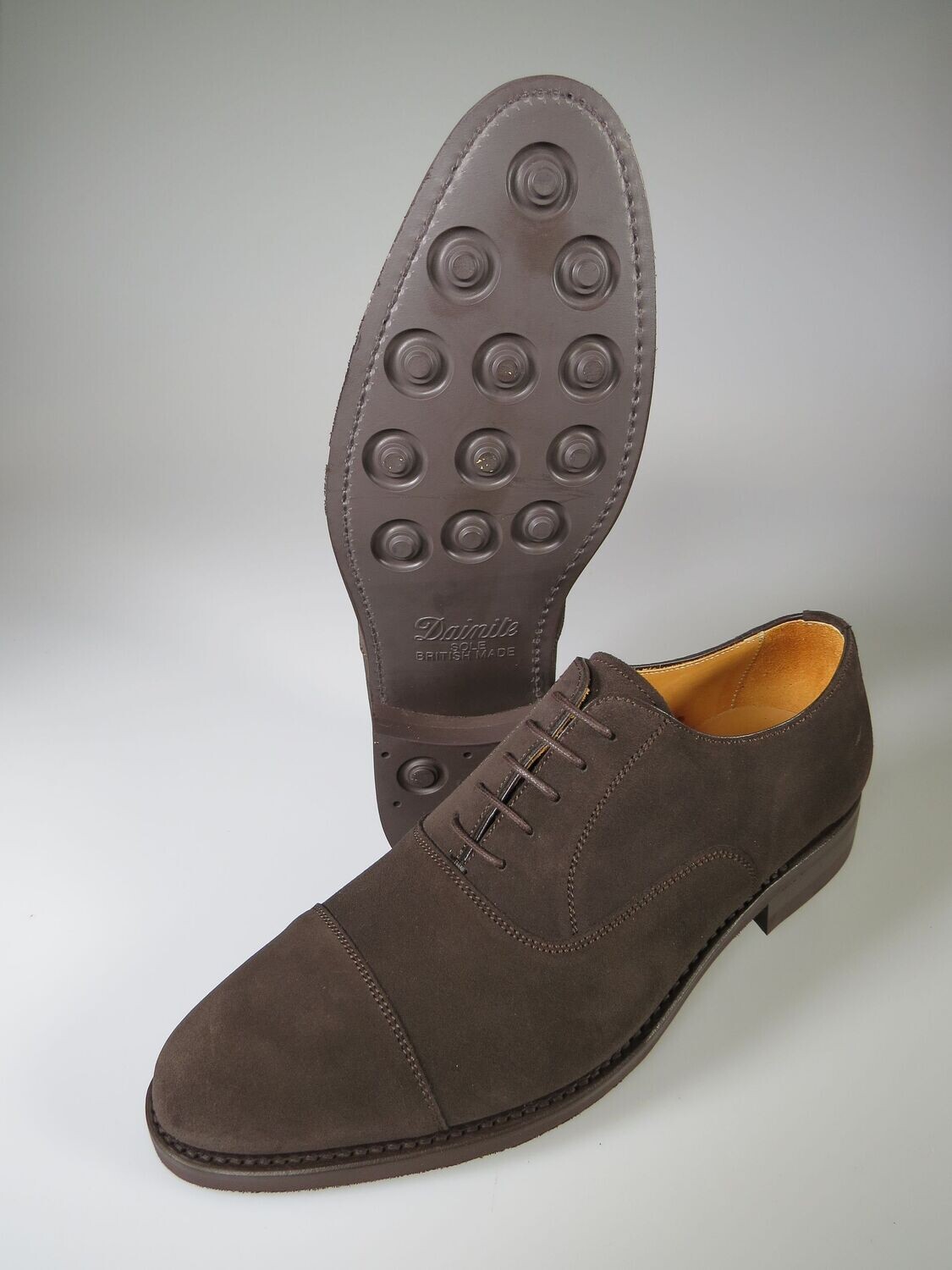 Oxford mit Kappennaht dunkelbraun Velours