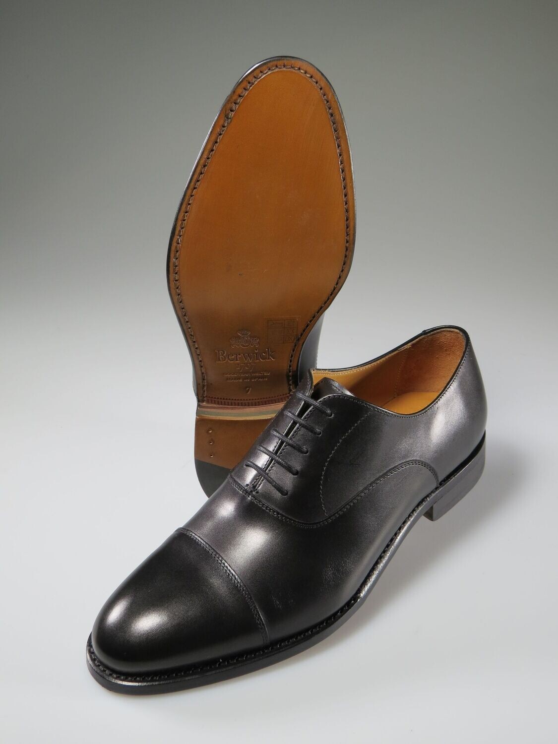 Oxford mit Kappennaht schwarz