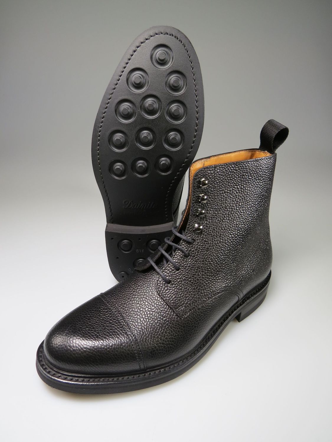 Schnürstiefel mit Kappe schwarz Scotchgrain