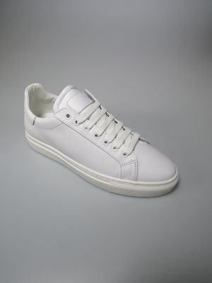 Sportschuhe weiß