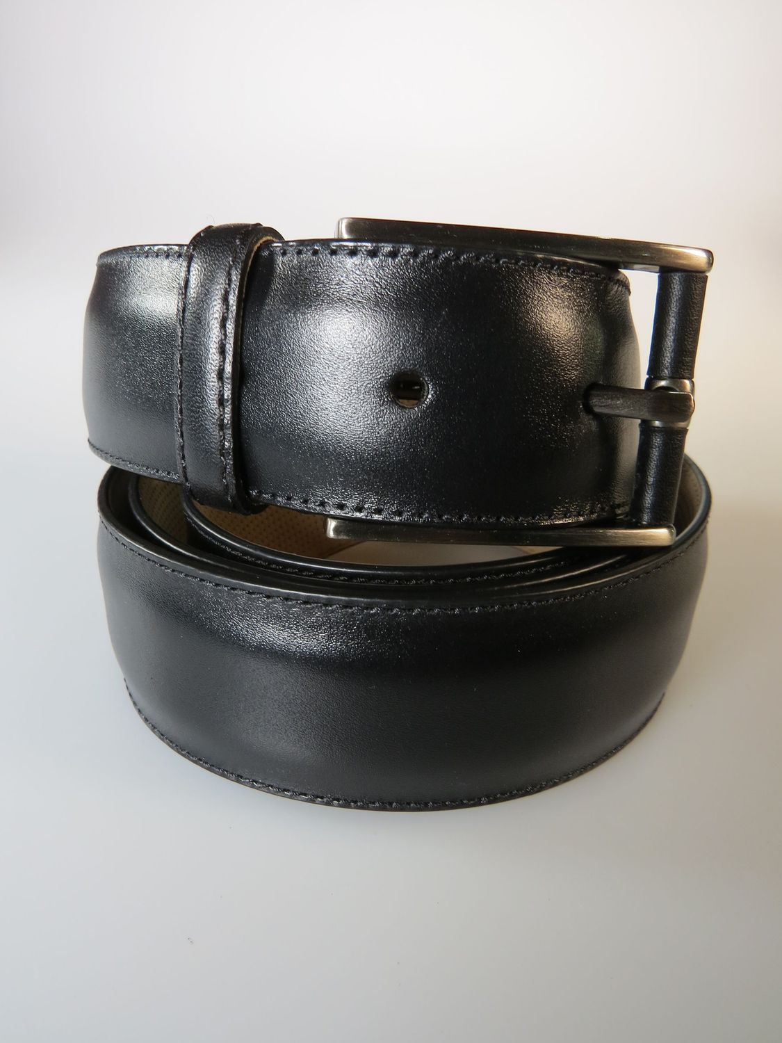 Ledergürtel schwarz schmal