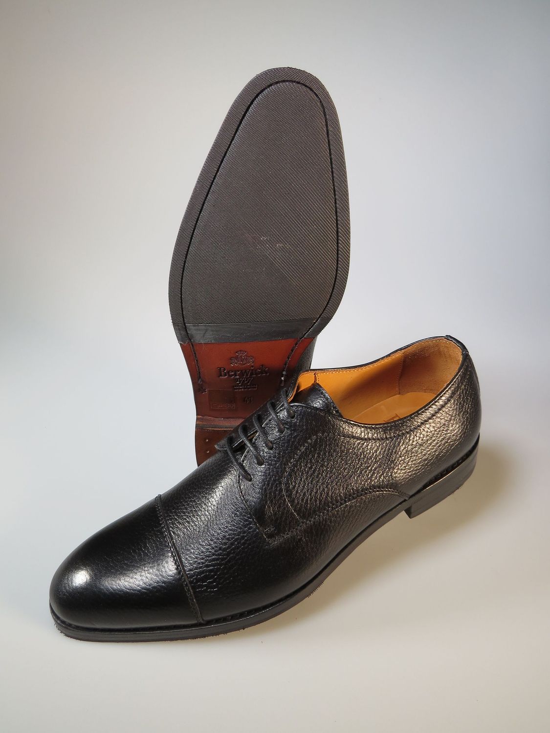 Theresianer schwarz Hirschleder