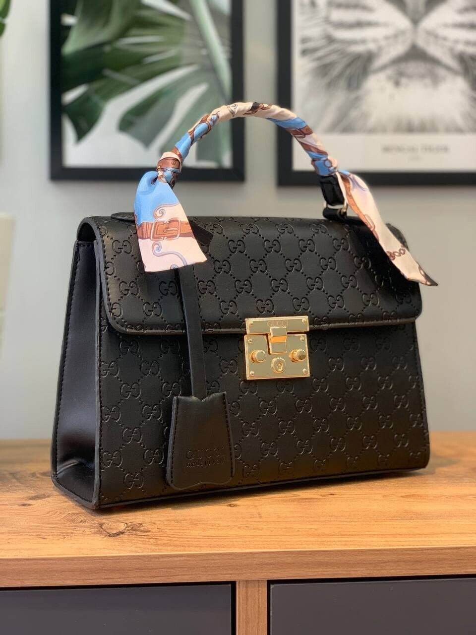 Sac à main GUCCI cuir noir