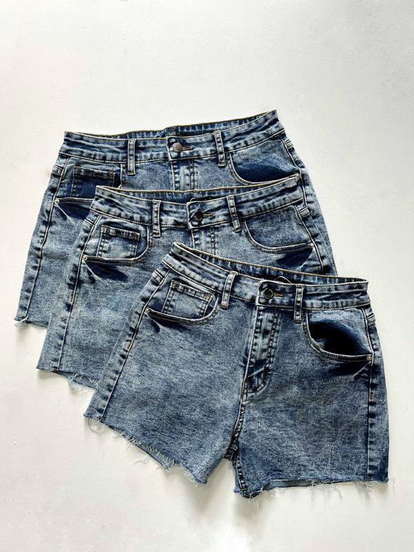 SHORT JEAN