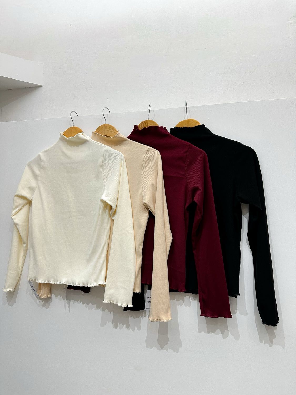 POLERA SUFILADA
