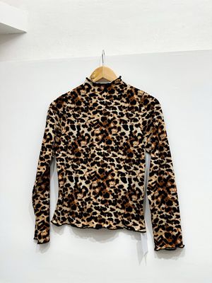 POLERA PRINT SUFILADA