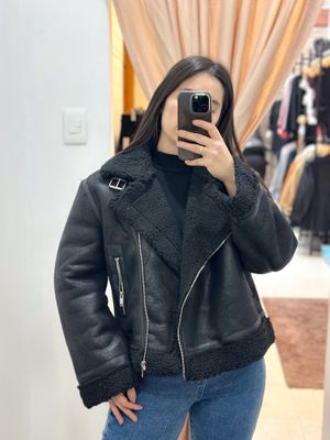 GAMULAN BLACK