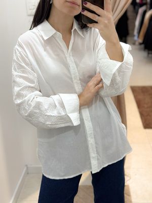 CAMISA BORDADA