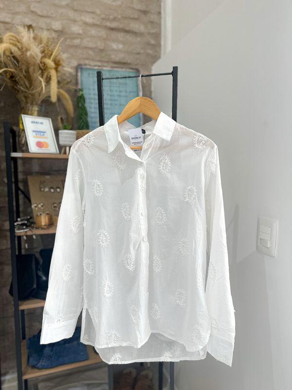 CAMISA BORDADA