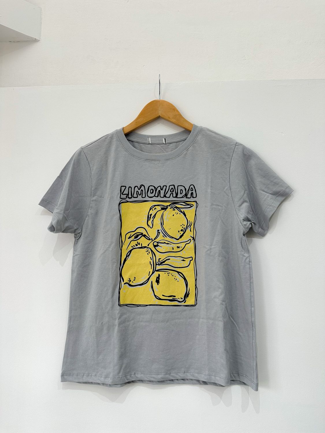 REMERA LIMONADA