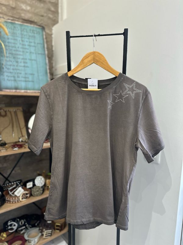 REMERA ESTRELLA