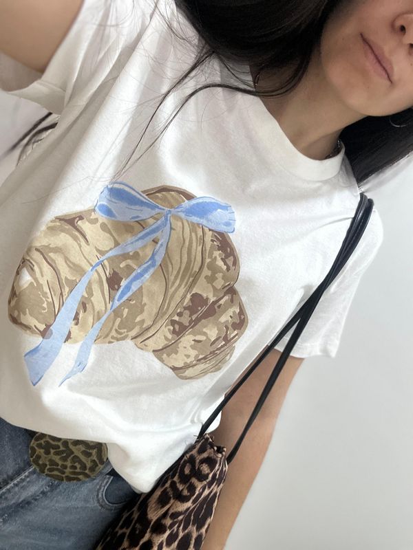 REMERA MOÑO