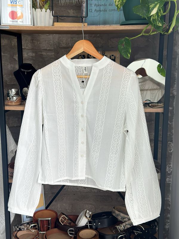BLUSA BRODERIE