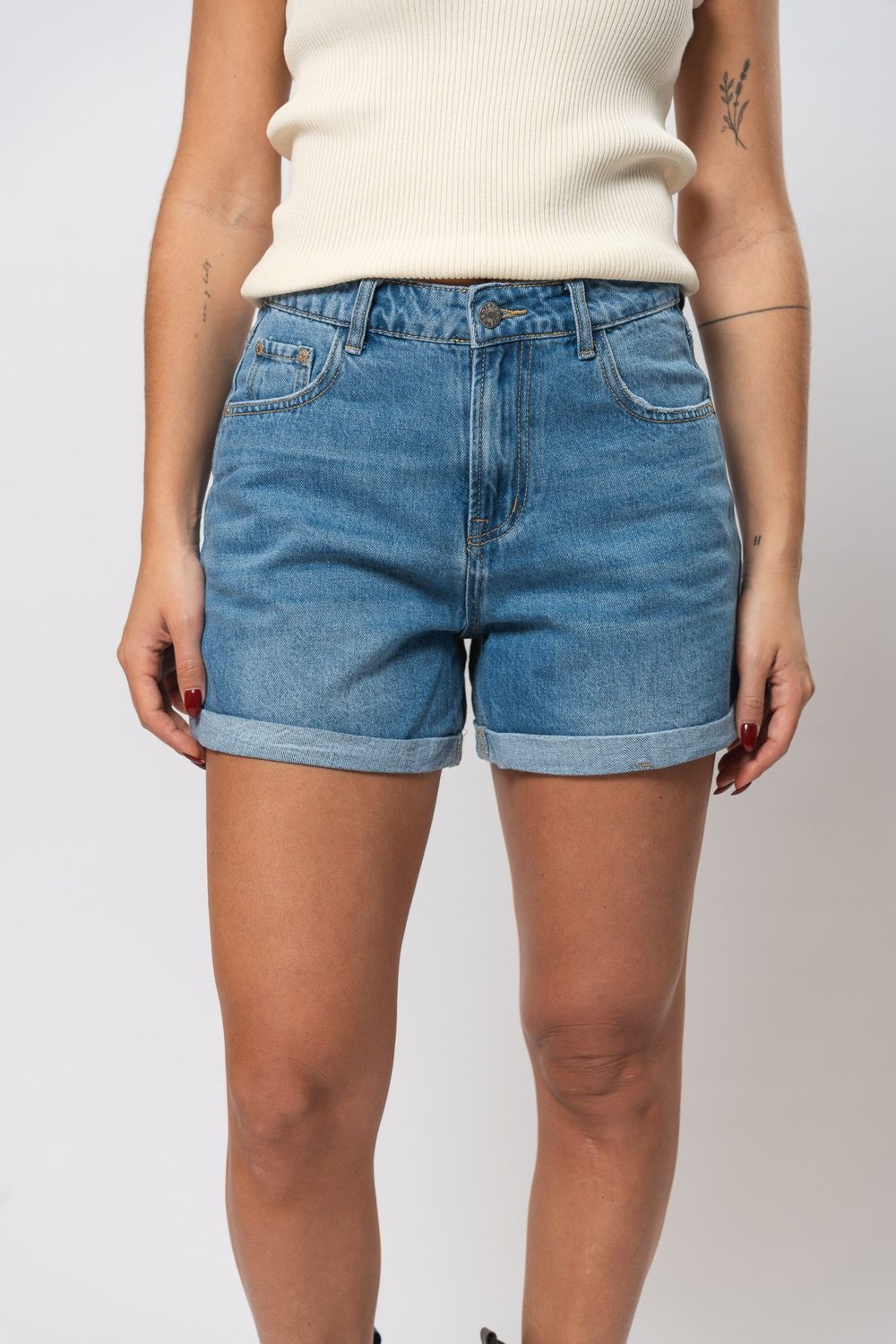 SHORT JEAN