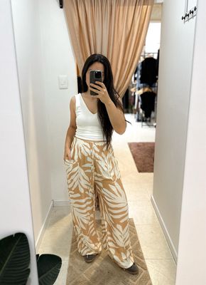 PANTALÓN HOJAS
