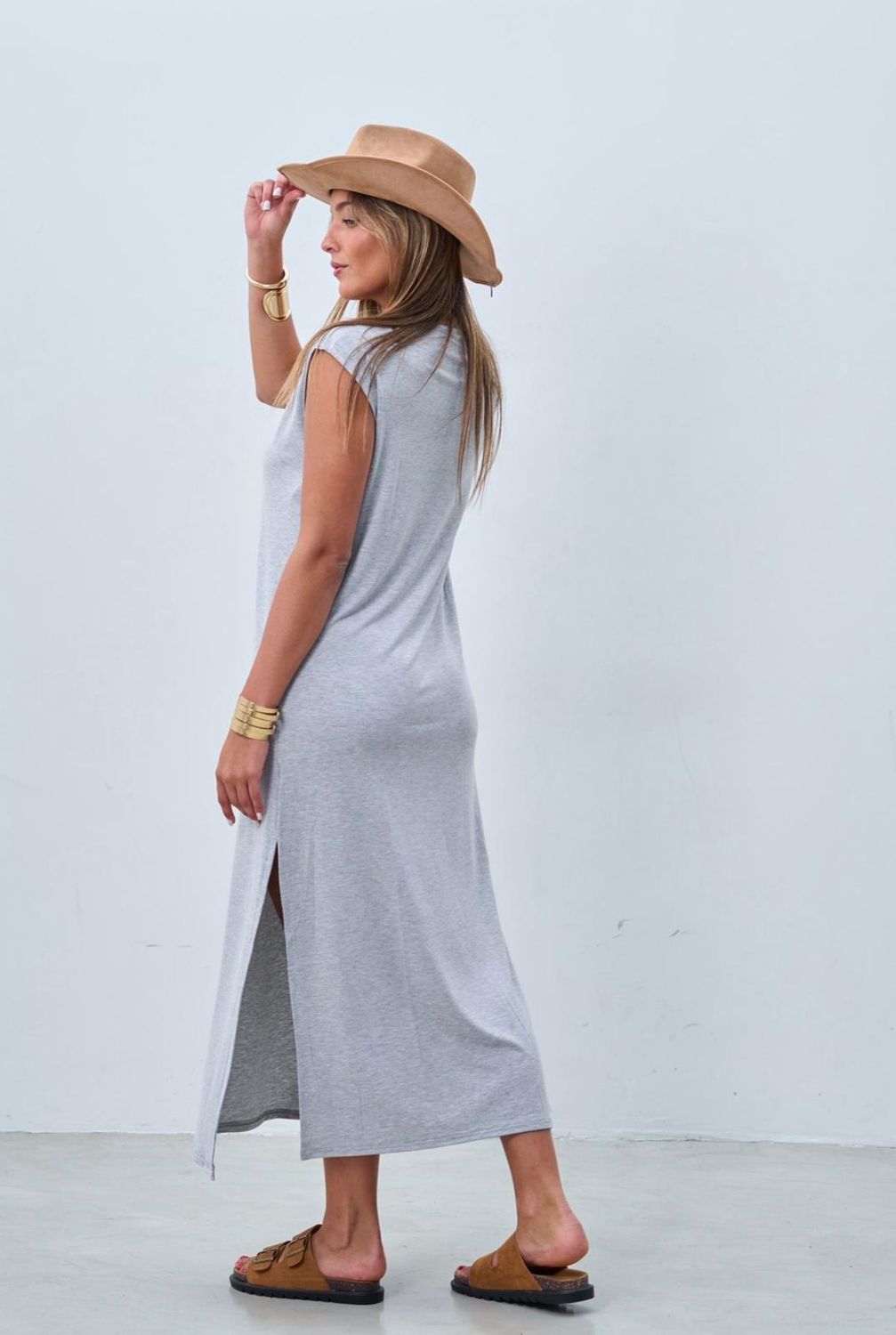 VESTIDO GRIS