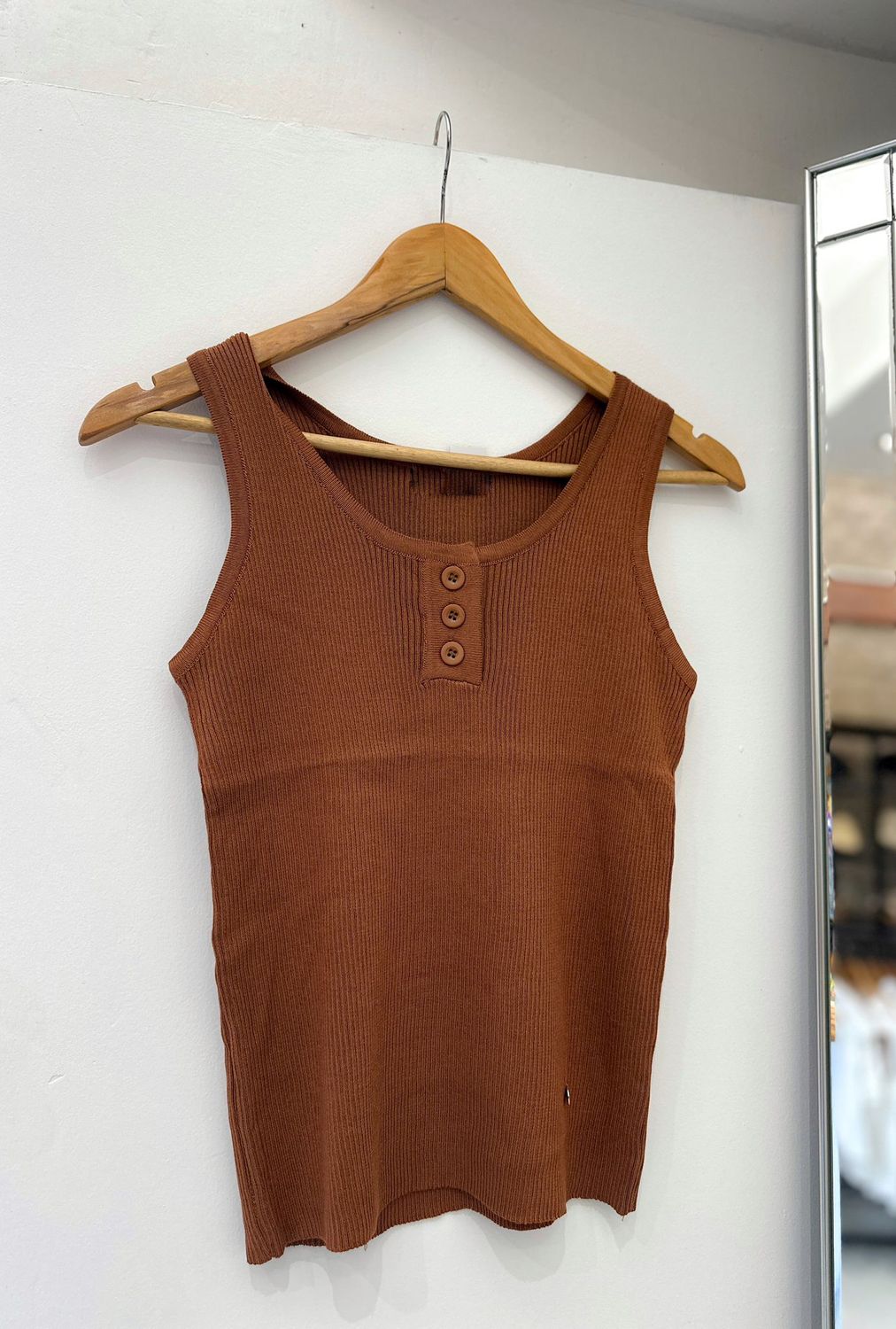 MUSCULOSA KHAKI