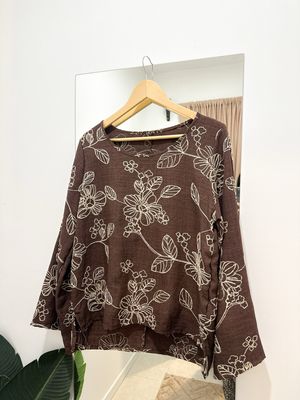 BLUSA BORDADA OXF