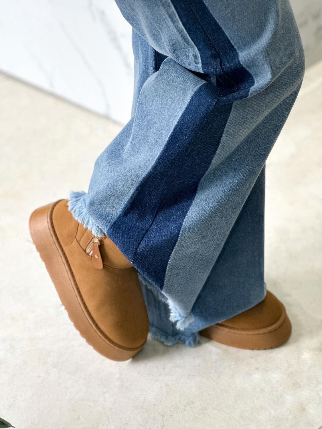 PANTUBOTA CAMEL