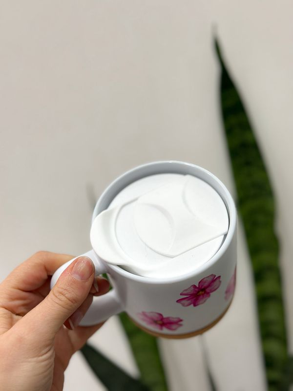 TAZA FLORES FUCSIA