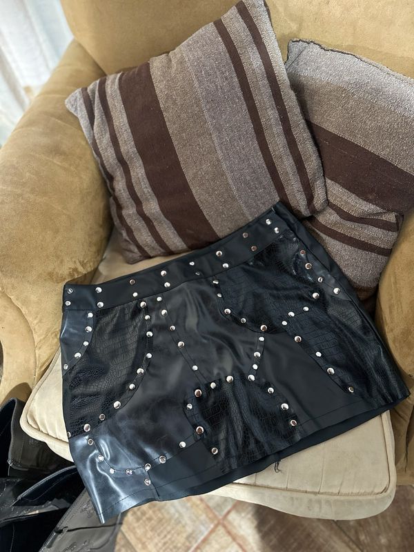 POLLERA TACHAS