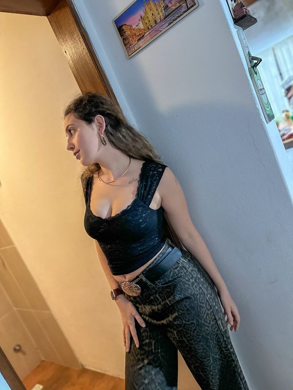 TOP ALYNN