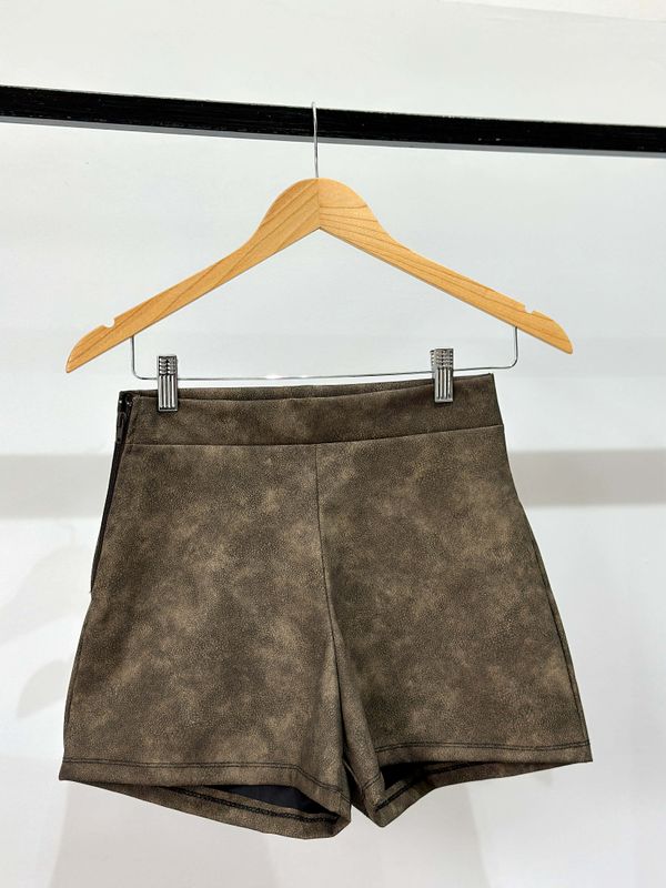 SHORT VINTAGE