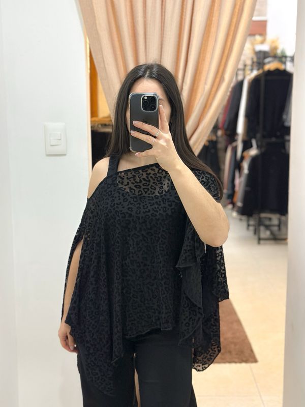 CAPA / PONCHO PRINT