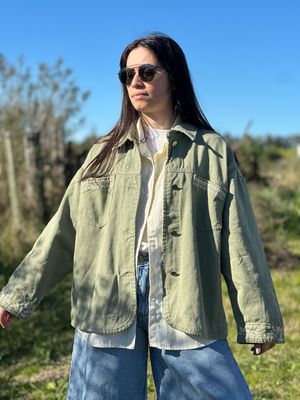CHAQUETA BORDADA