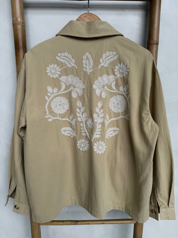 CHAQUETA N2 BORDADA