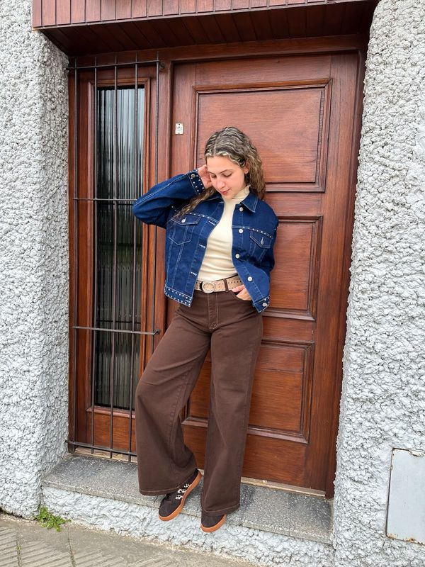 CHAQUETA AZUL TACHAS