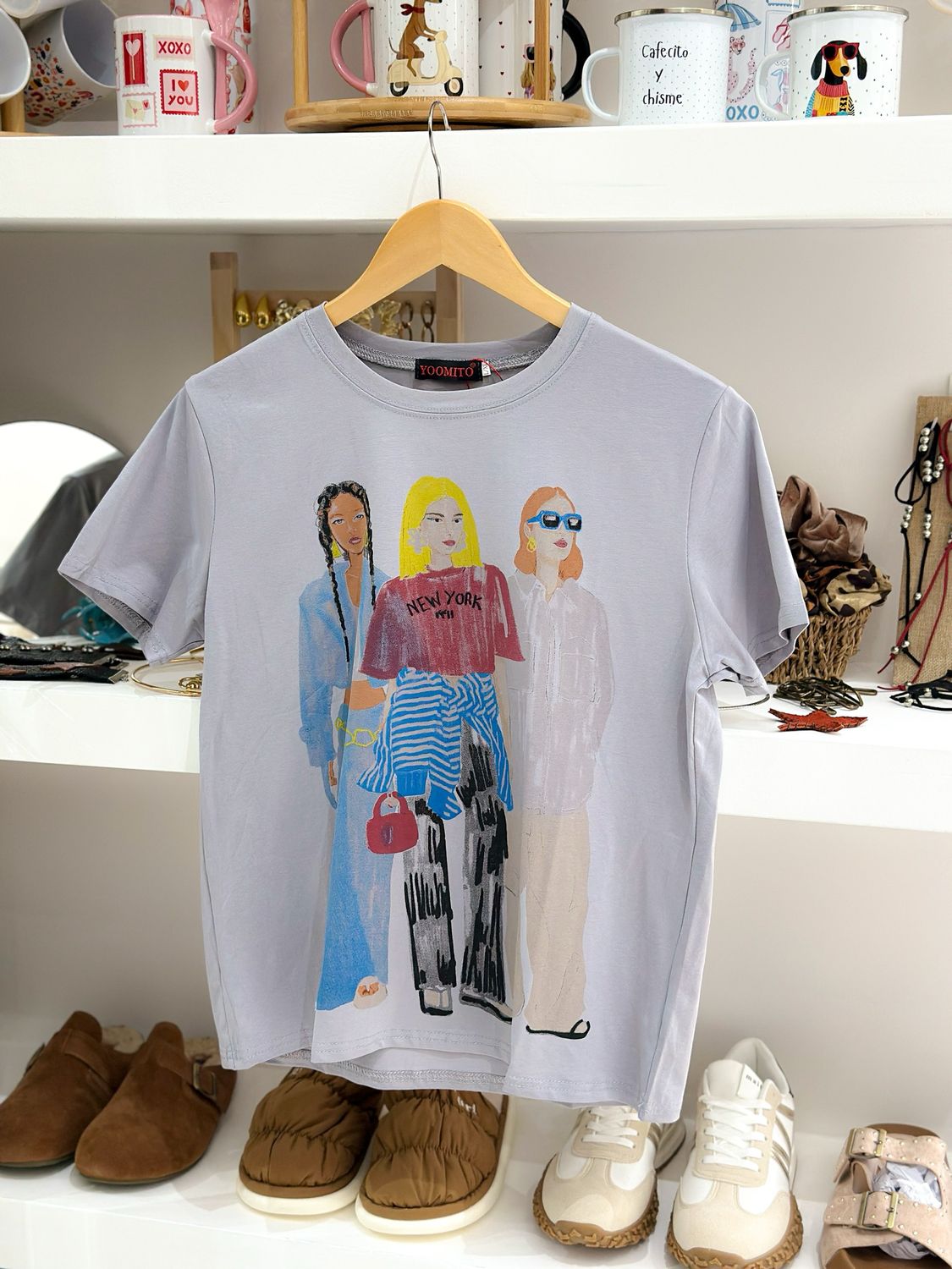 REMERA MUJERES GRIS