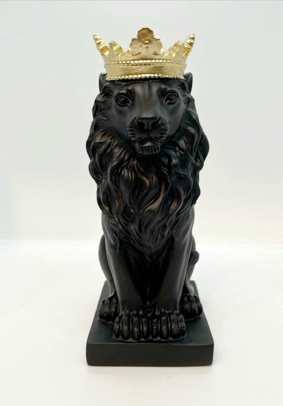 Lion King (Black &amp; Gold)