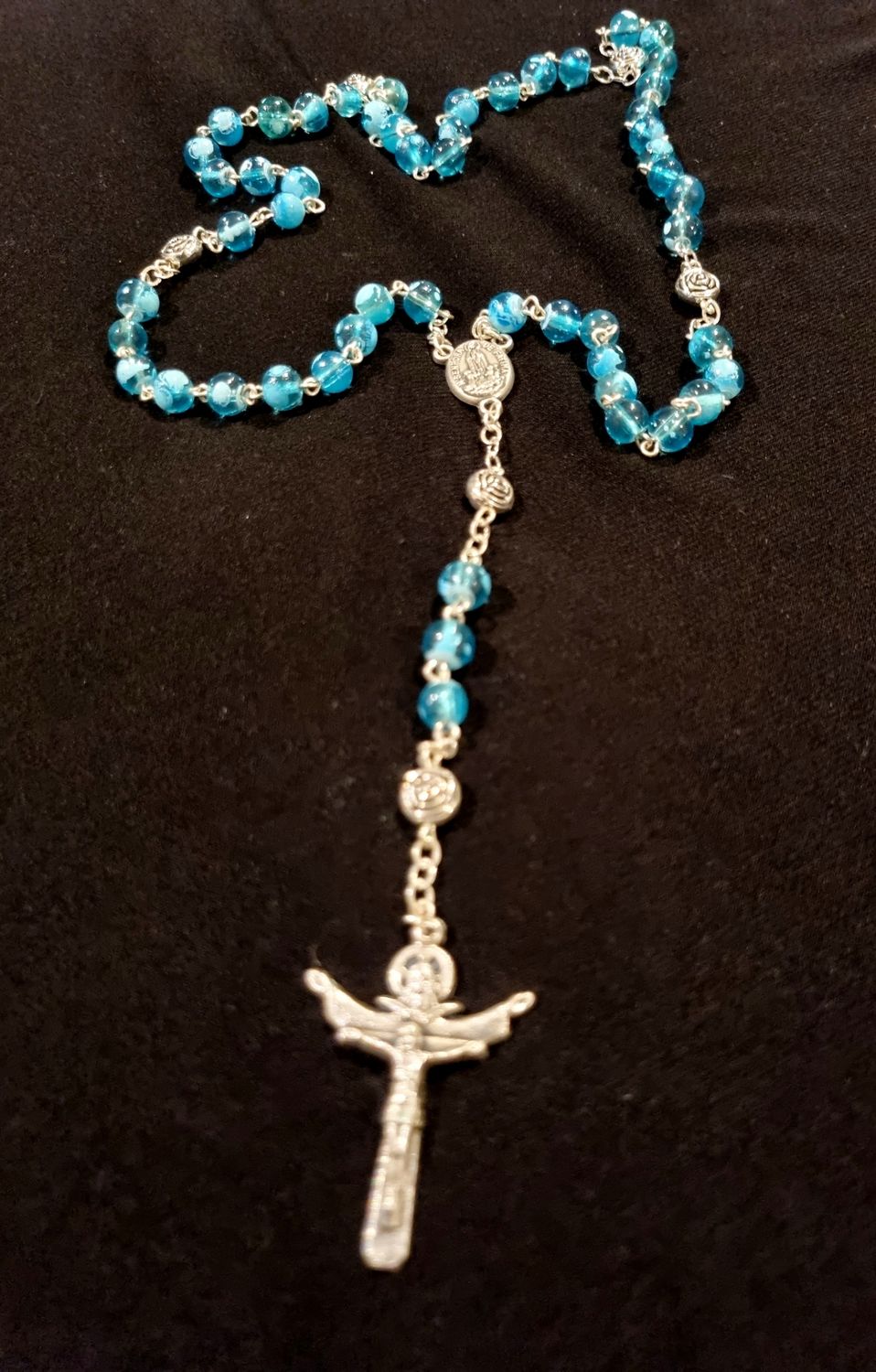Rosary Glass Flakes w rose light blue